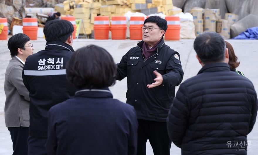 2. 25. 주요사업장 현장점검6.jpeg