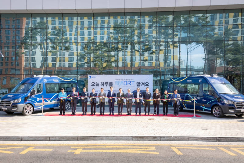 사본 -1-1. 호출하면 찾아오는 자율주행버스 ‘새빛 디알티(DRT)’, 광교에서 운행한다.jpg