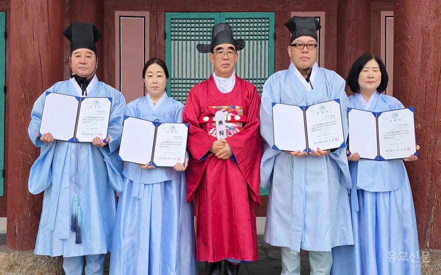 습의 장의 임명장을 수여.jpg