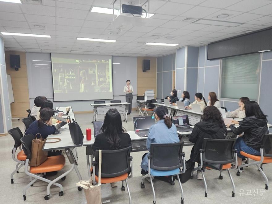 사본 -7. 수원시 4개 공공도서관, 인공지능(AI) 활용 독서문화 프로그램  ‘인공지능(AI), 미래를 읽는 도서관’ 운영 small.jpg