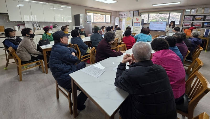 [크기변환]3. 사진자료 - 심뇌혈관질환 예방 교육2.jpg