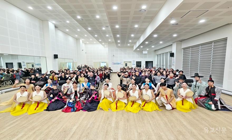12. 사진자료 - 도립예술단 찾아가는 공연1.jpg
