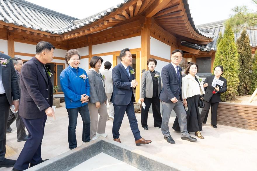 사본 -사진1)수원 남수동에 한옥체험마을 ‘남수헌’ 개관 small.jpg