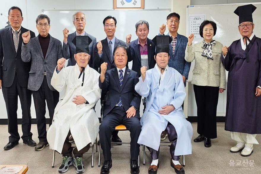 기념사진(편집수정).jpg